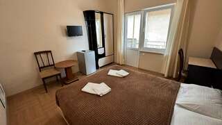 Гостиница Южный Лазаревское Двухместный номер с 1 кроватью-4